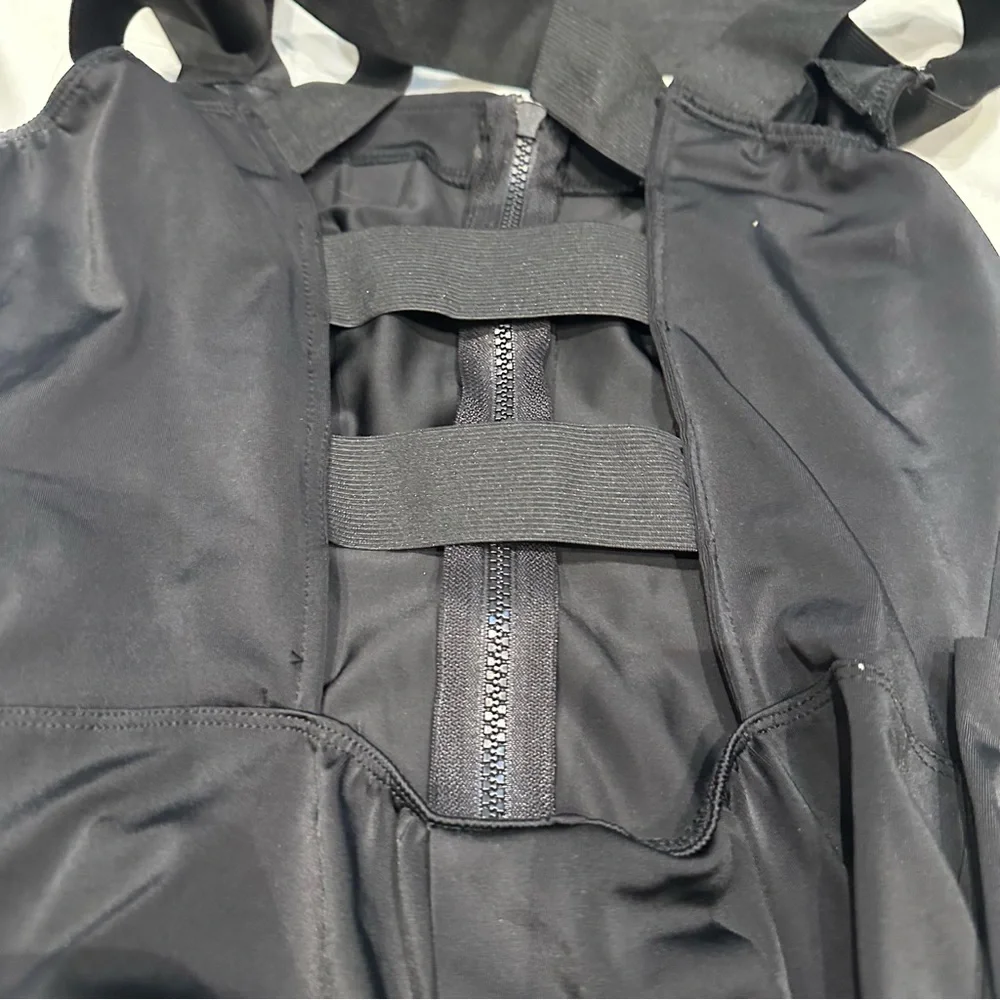 Leg Avenue SWAT Hottie Adult Costume Halloween Cosplay Size Medium NWOT - Picture 15 of 16